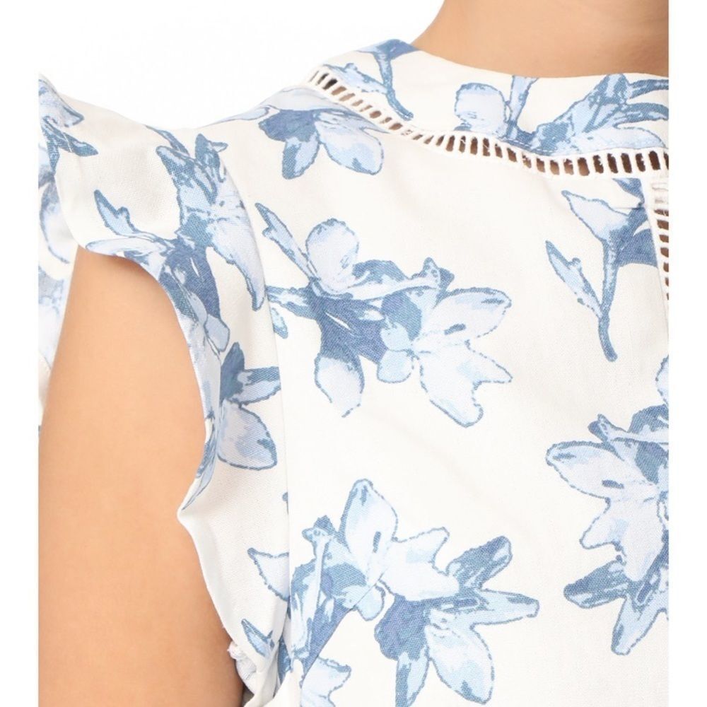 J.O.A. Ruffle floral open back top - Picture 5 of 7